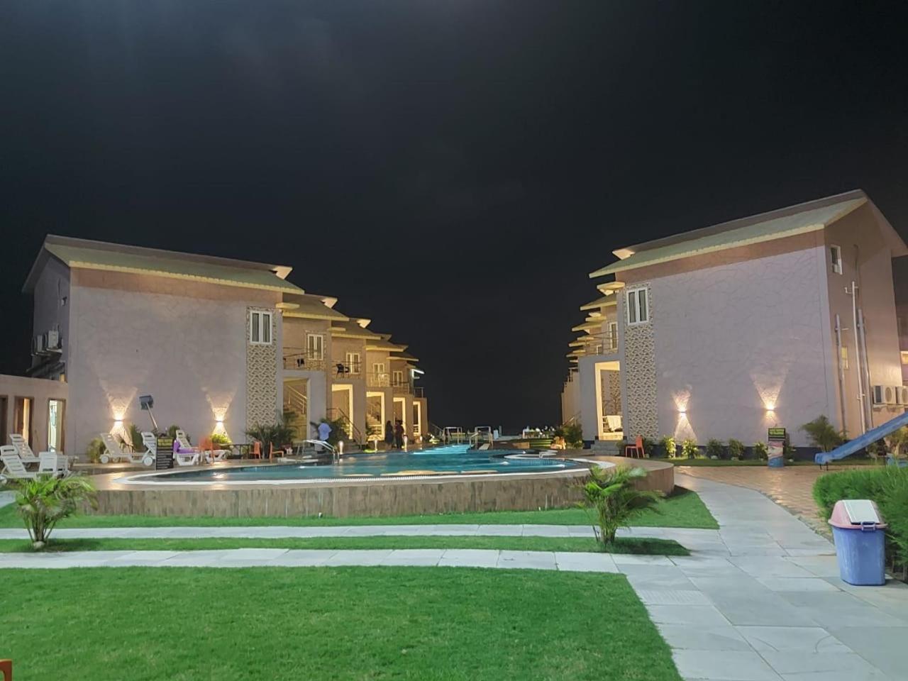 Parth King Beach Resort Mandarmani Exterior photo
