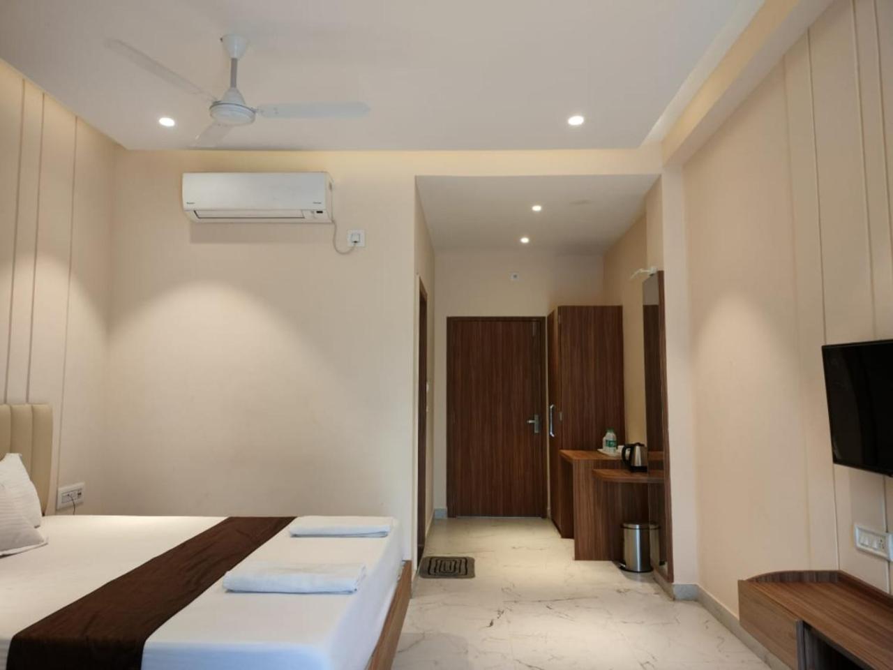 Parth King Beach Resort Mandarmani Exterior photo